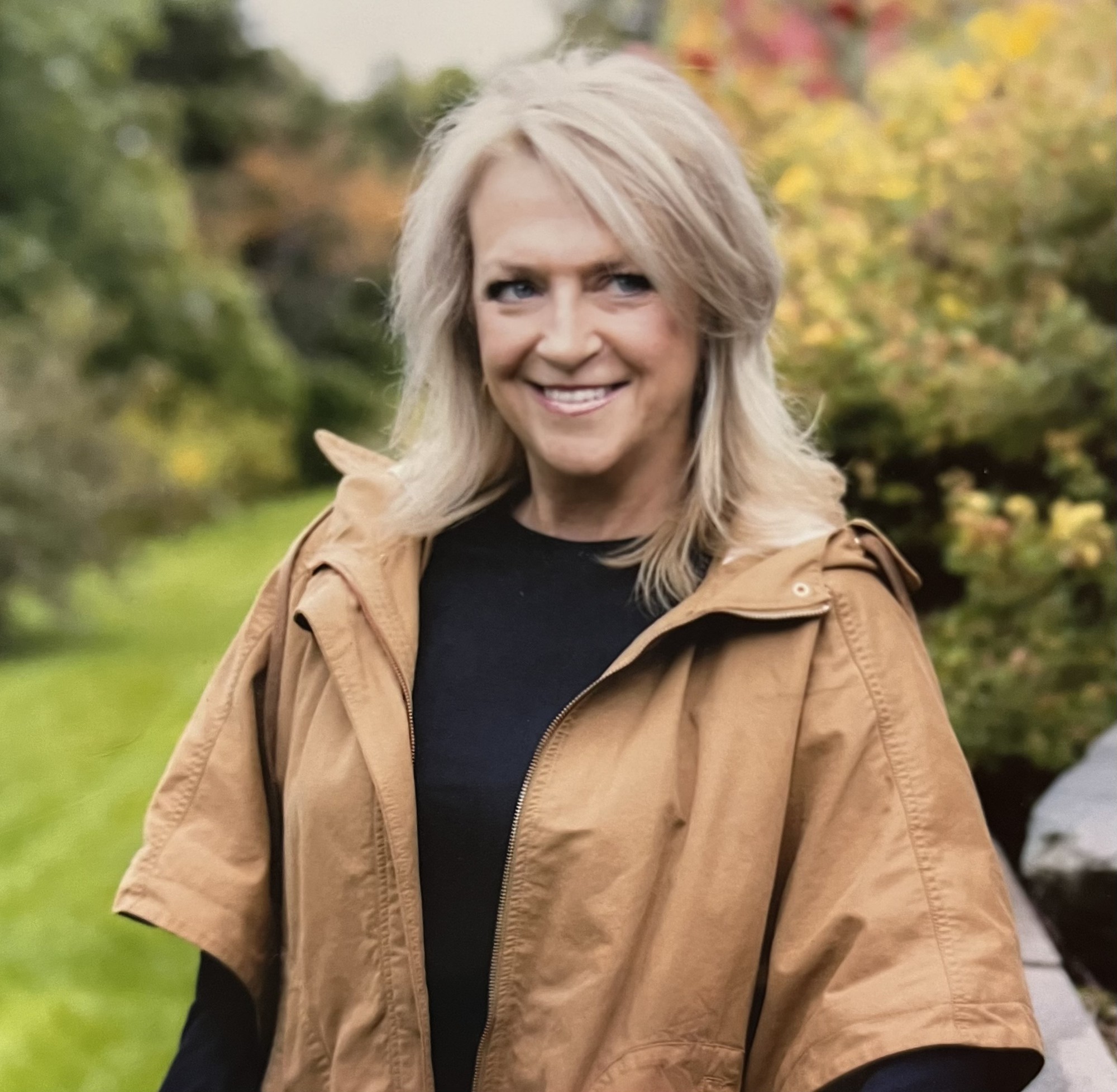 Heads Without Beds Leaders Edition Brenda Chaytor Hair Connection